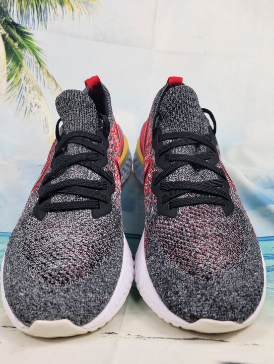 Nike Epic React Flyknit 2 Mens 11 main image 4